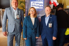 f20250515_144137-Srednie